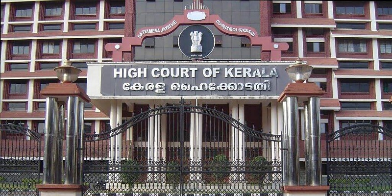 സംസ്ഥാന വഖഫ് ബോർഡിന്റെ പ്രവർത്തനങ്ങൾക്ക് ഹൈക്കോടതിയുടെ താൽക്കാലിക വിലക്ക്; നയപരമായ തീരുമാനങ്ങൾ എടുക്കരുതെന്നും നിർദ്ദേശം