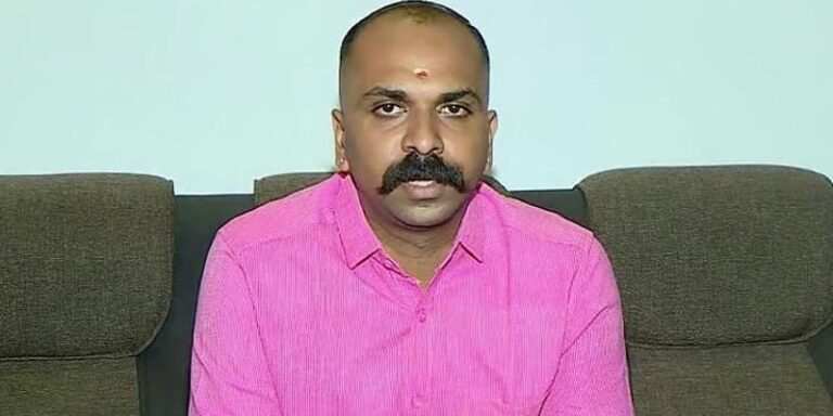 തൃശ്ശൂരിൽ 17 ചാക്കിൽ 25 കോടി ബിജെപി ഓഫീസിലെത്തി; വെളിപ്പെടുത്തലുമായി മുൻ ഓഫീസ് സെക്രട്ടറി CREATOR: gd-jpeg v1.0 (using IJG JPEG v80), quality = 75?
