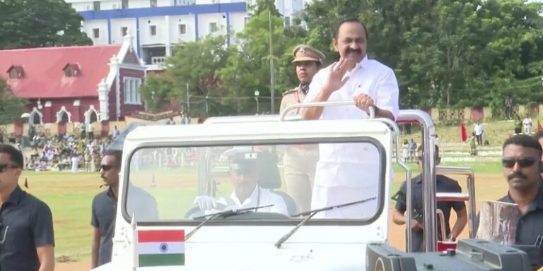 വന്ദേമാതരമില്ല; 80-ാം സ്വാതന്ത്ര്യദിനം ആഘോഷിച്ച് സംസ്ഥാനം IMG_20260815_105647_(800_x_400_pixel)