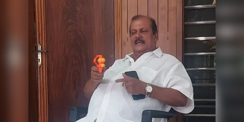 മലക്കം മറിഞ്ഞ് പിസി ജോർജ്; തെരഞ്ഞെടുപ്പ് ഫണ്ട് വിവാദത്തിൽ ക്ഷമ പറച്ചിൽ