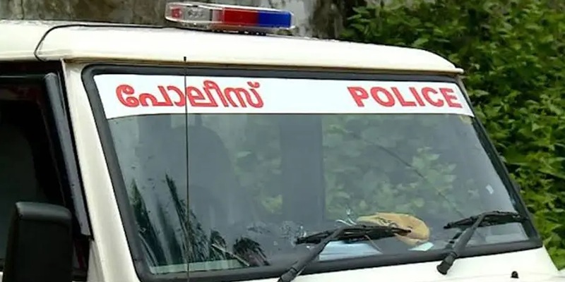 സ്ത്രീകളെ വിവസ്ത്രരാക്കി വന്‍ കവര്‍ച്ച; കൊച്ചിയിൽ ഞെട്ടിക്കുന്ന അതിക്രമം