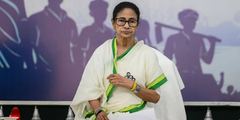 മമതക്ക് വീണ്ടും തിരിച്ചടി; പാർട്ടി പേരും ചിഹ്നവും നഷ്ടപ്പെട്ടതിന് പിന്നാലെ സ്ഥാനാർത്ഥിയും ബിജെപിയിലേക്ക്