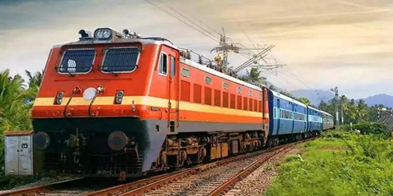 യാത്രക്കാർ ജാഗ്രതൈ... കർശന നിർദേശവുമായി സെൻട്രൽ റെയിൽവേ IMG_20261002_095549_(800_x_400_pixel)