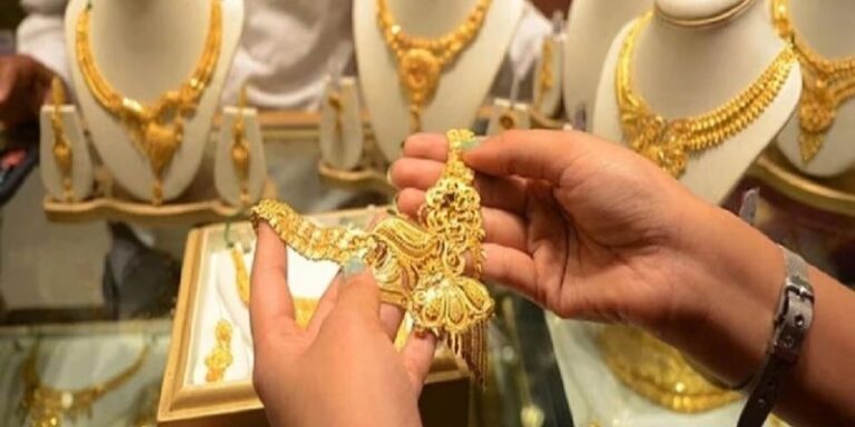 ഇന്നും താഴ്ന്ന് തന്നെ; സ്വർണ വിലയിൽ വീണ്ടും ഇടിവ് IMG_20261023_102827_(800_x_400_pixel)